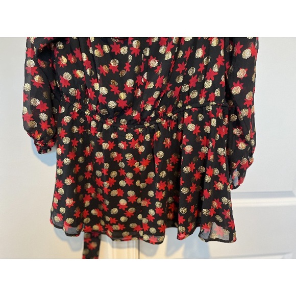 Black Gold and Red Pullover Blouse, Size 14/16, Long sleeves, Cinched waist sash - Picture 8 of 9